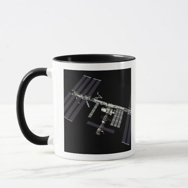 Taza Vista generada por computadora 24 (Izquierda)