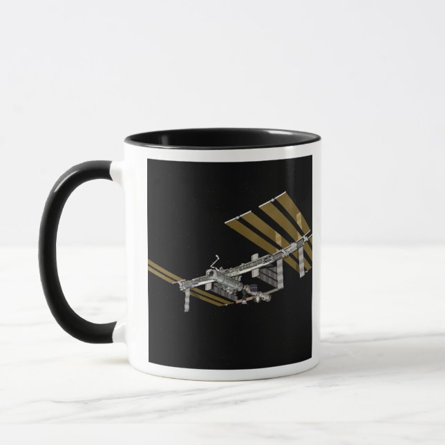 Taza Vista generada por computadora 25 (Izquierda)