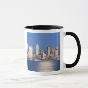 Taza WA, Seattle, horizonte de Seattle y bahía de Ellio