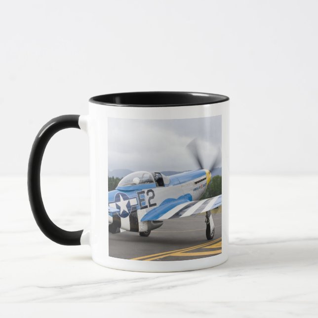 Taza Washington, Olympia, exhibición aérea militar. (Izquierda)