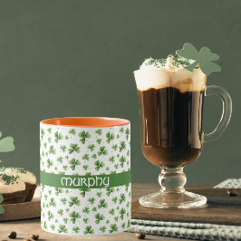 Taza Watercolor Shamrock St. Patrick's Day Last Name