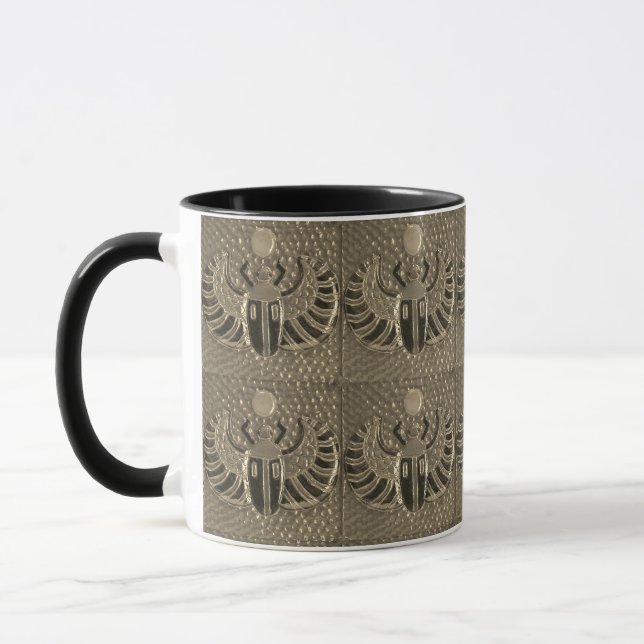 Taza Winged Scarab tile Pattern Mug (Izquierda)
