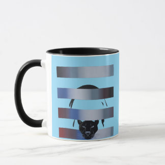 Taza Wolf Breaking Through Color Stripes – Bold Graphic