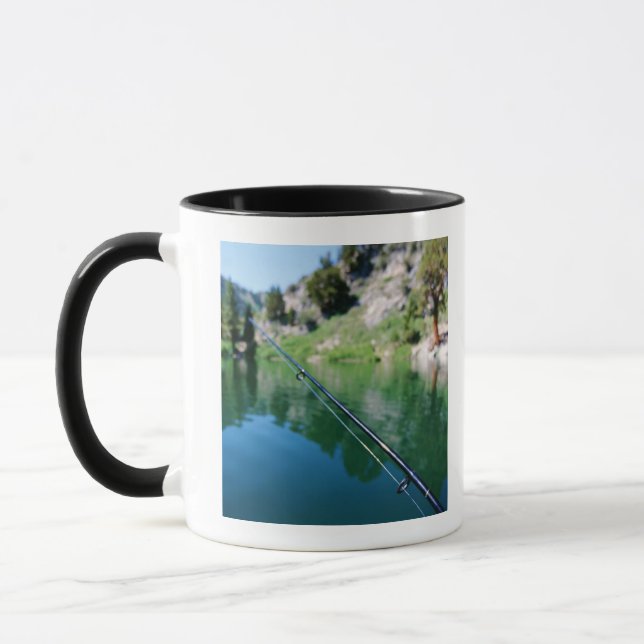 Taza Y lago de trole (Izquierda)