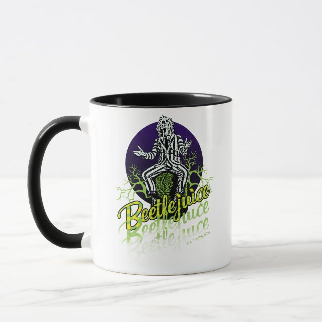 Taza Zumo de remolacha | Sentado en una lápida (Izquierda)