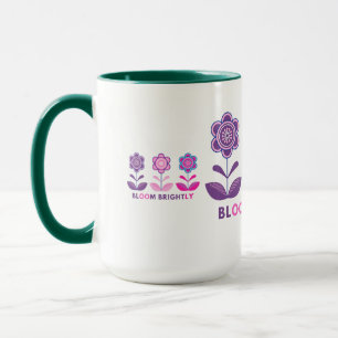 Tazas con hermoso diseño floreado