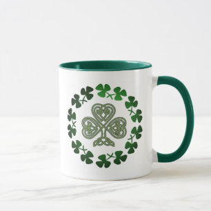 Tazas de café del trébol del día de St Patrick 