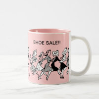 Tazas de café divertidas de las compras del zapato