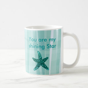 Tazas de café románticas tropicales