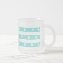 Tazas de rayas turquesas con estrellas blancas