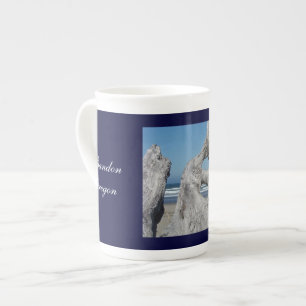 Tazas de regalo Bandon Oregon Cielo Azul Olas Azul