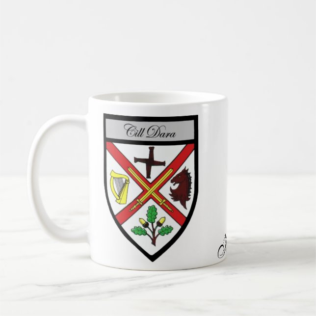 Tazas del mapa y del escudo de Kildare del condado (Izquierda)