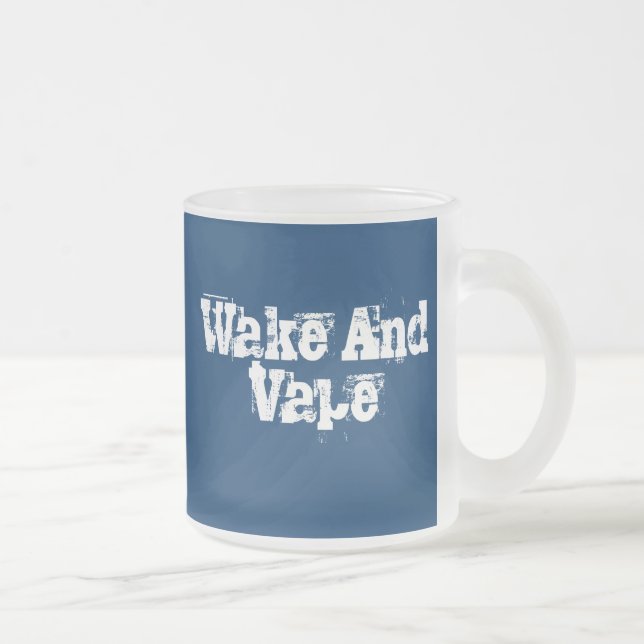 Tazas escarchadas de la estela y de cerveza de (Derecha)