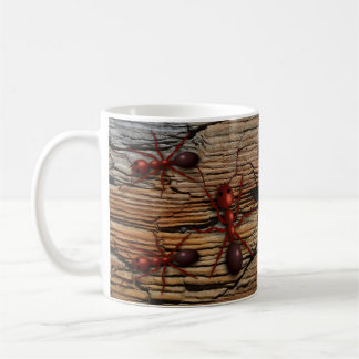 Tazas "infestadas" de madera de Antz N