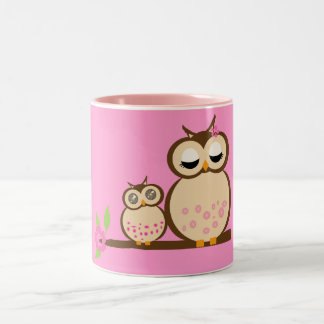 Tazas lindas del búho de la mamá y del bebé