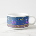 Tazón Corazones Rosas románticos azules y mariposa<br><div class="desc">¿Así que ama rosas,  corazones,  mariposas y un toque romántico en su tazón? ¡Entonces tal vez mis gráficos originales de arte junto con su nombre y su mensaje sean el regalo perfecto para ella!</div>