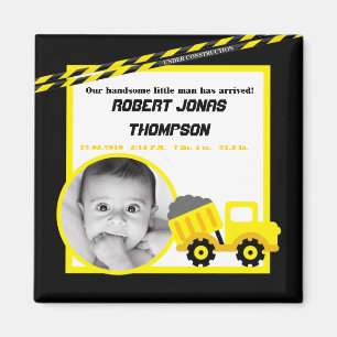 {TBA} imán de Invitación de construcción de 2"x2"