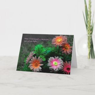 Te amo tarjeta floral de la margarita del Gerbera