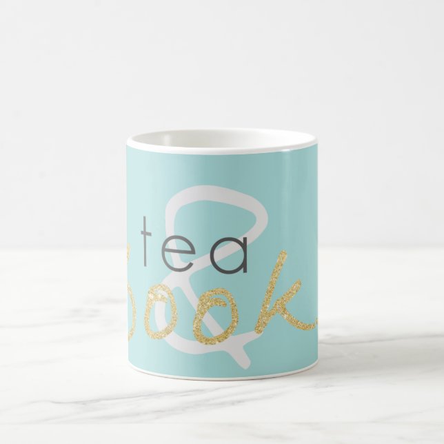 Té de espuma de oro y libros tazas de café (Centro)