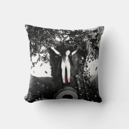 Té de sangre y almohada de cuerda roja