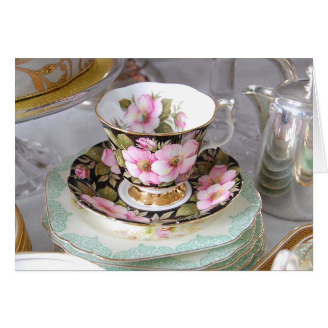 Teacup y Saucer rosa y negro vintage (Anverso (Horizontal))