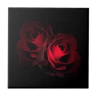 Teja de los rosas rojos