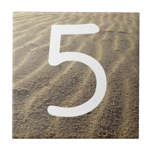 Teja del número de casa de la casa de playa (Frente)