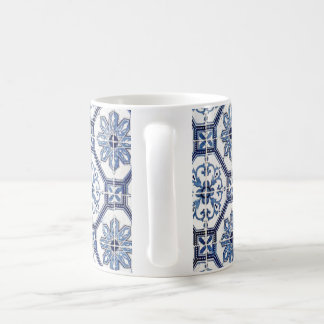 Tejas del portugués de la taza