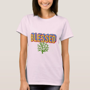 Tejido de árbol con raíces de camiseta y bendecido