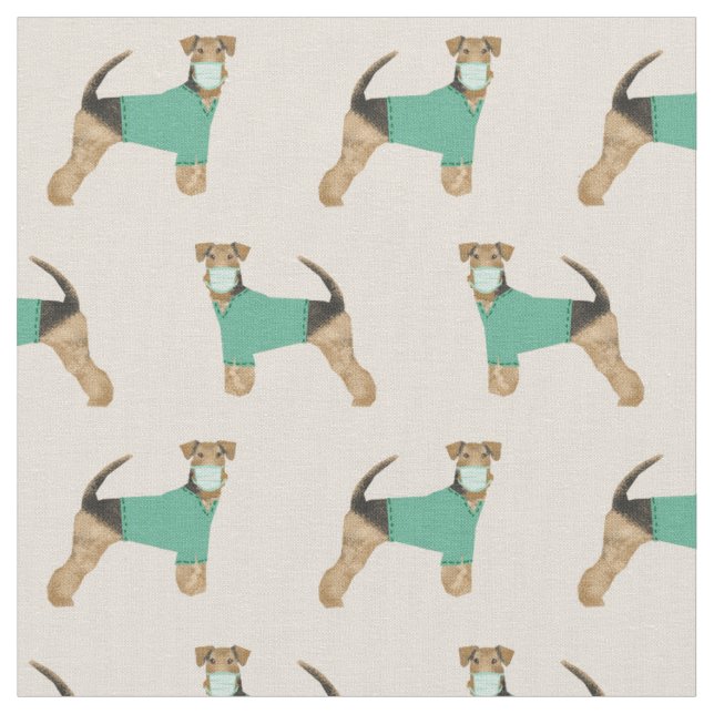 Tela Airedale Terrier exfoja al perro tan (De cerca)