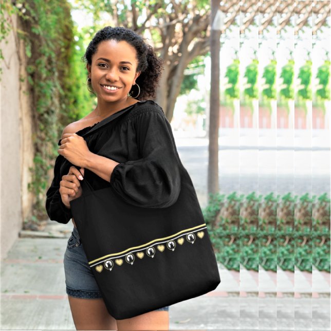 Tela Bolso de gato Love de Poet Adiela Akoo (The Love Cat Tote by Poet Adiela Akoo. Love It? GET it! Shop the Love Cat Collection for more finds)