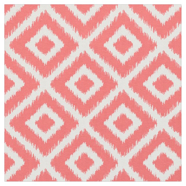 Tela Coral Ikat Diamonds (De cerca)