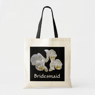 Tela Dama de honor con las orquídeas blancas en bolso