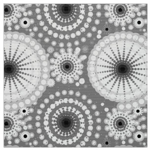Tela Estallidos y ruedas rosadas, grises, negros y blan