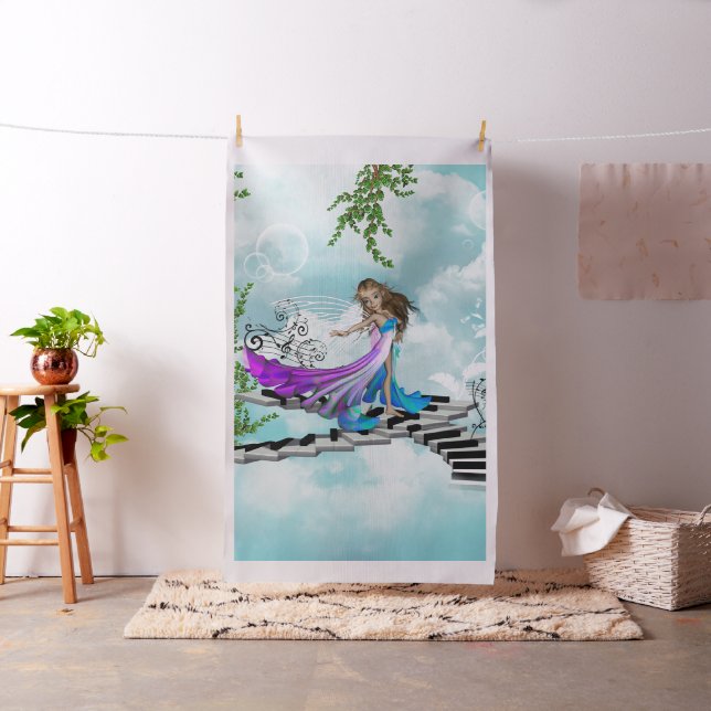 Tela Hada, bailando en un piano (In Situ)