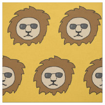 Leones Guay con gafas de sol
