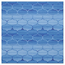 Luz geométrica al modelo pintado azul marino de