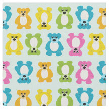 Osos de peluche con colores arcoiris en verde ment