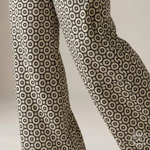 Tela Patrón geométrico negro y beige ornamental