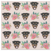 Perros Rottweiler Flores rosas