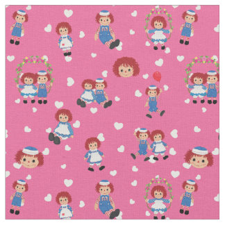 Tela Raggedy Ann and Andy on Falling Hearts on Pink