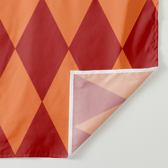 Tela Red and Orange Harlequin Checkered Design  (Subido por el creador)