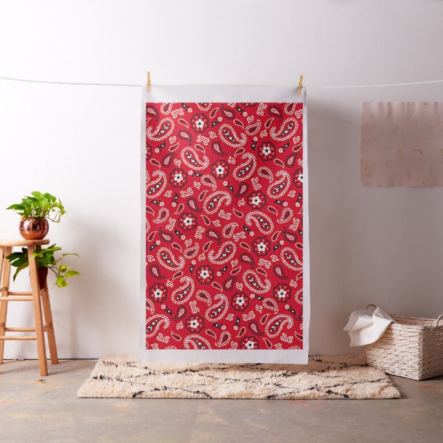Tela Western Red Paisley (In Situ)