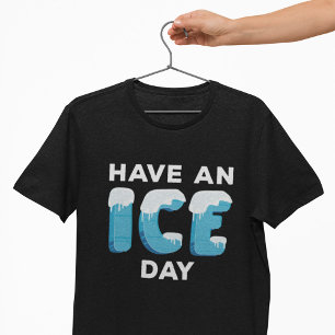 Ten Una Camiseta En El Día Del Hielo