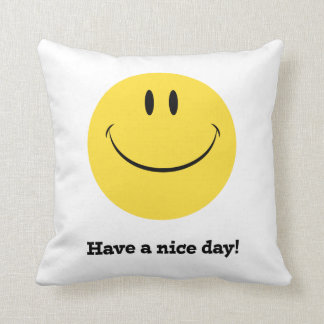 Tenga una almohada retra de la cara del día