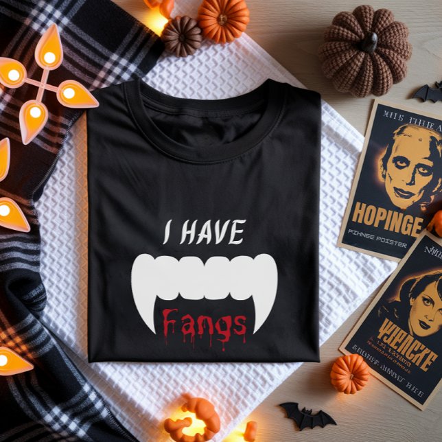 Tengo Una Camiseta De Halloween Con Vampiro De Fan (I Have Fangs Halloween Tshirt)