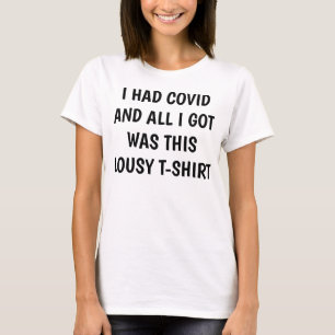 TENÍA LA CAMISETA DE LA CAMISETA DE LOUSY
