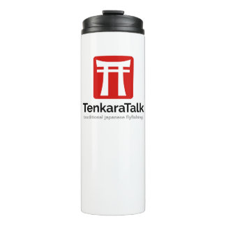 Tenkara aisló el vaso del café