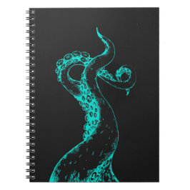 tentáculos de pulpo aqua en cuaderno negro
