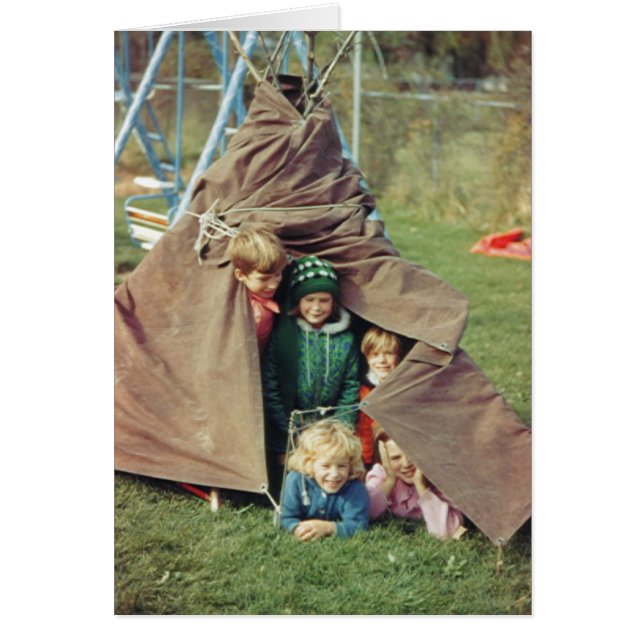 Tepee con niños (Frente)
